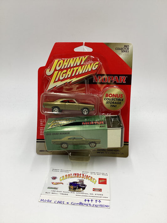 Johnny Lightning Mopar 1969 Road Runner Green 221H