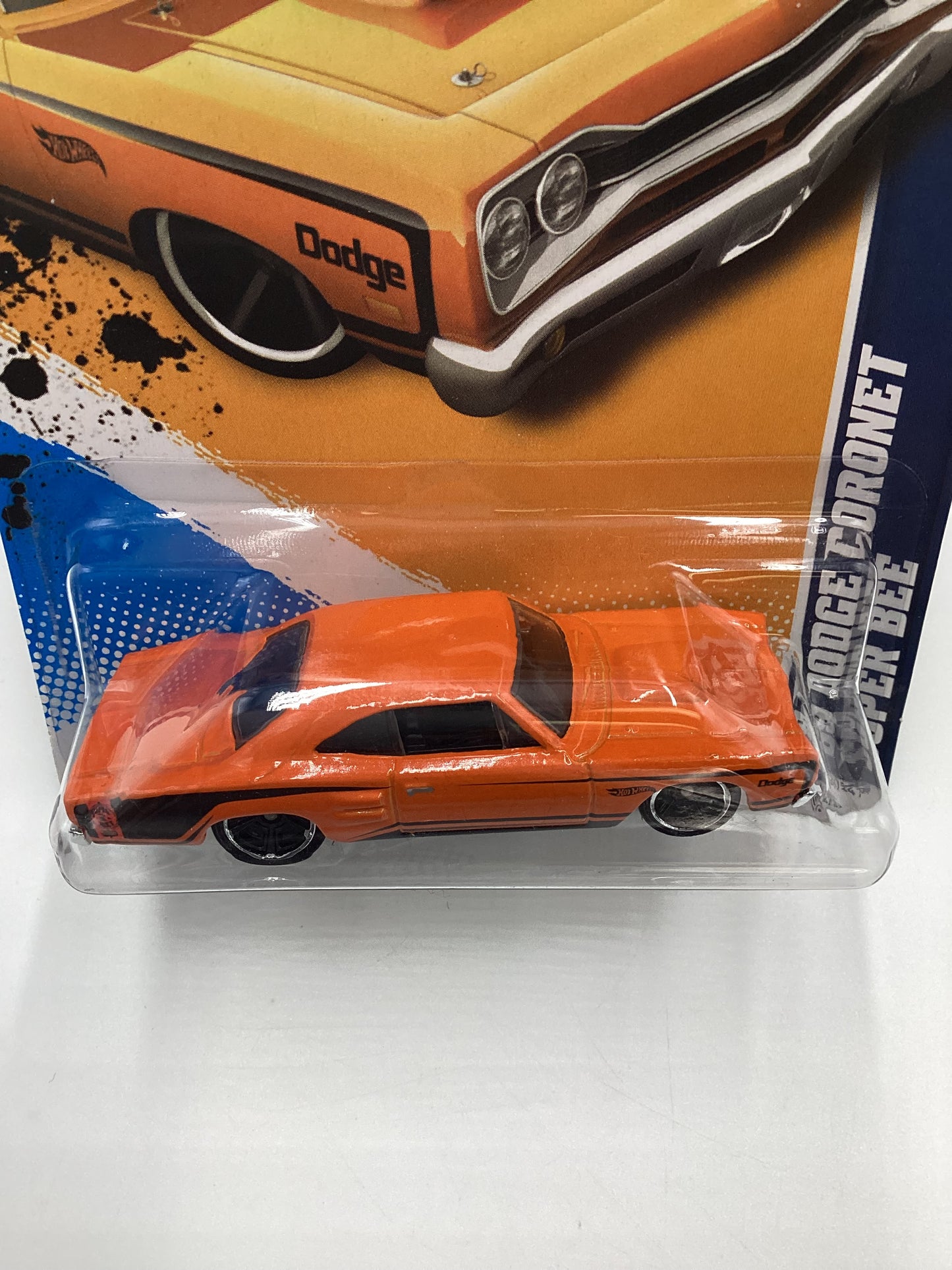 2012 Hot Wheels Muscle Mania Mopar #84 69 Dodge Coronet Super Bee Orange 47F