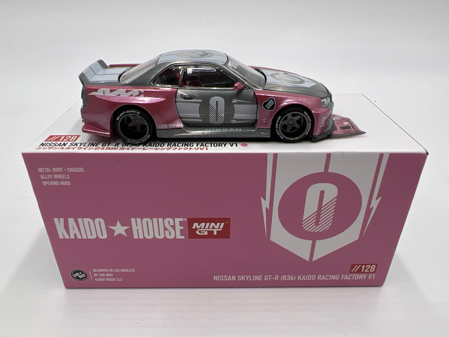 Mini GT Kaido House #128 CHASE Nissan Skyline GT-R R34 Kaido Racing Factory V1 Pink