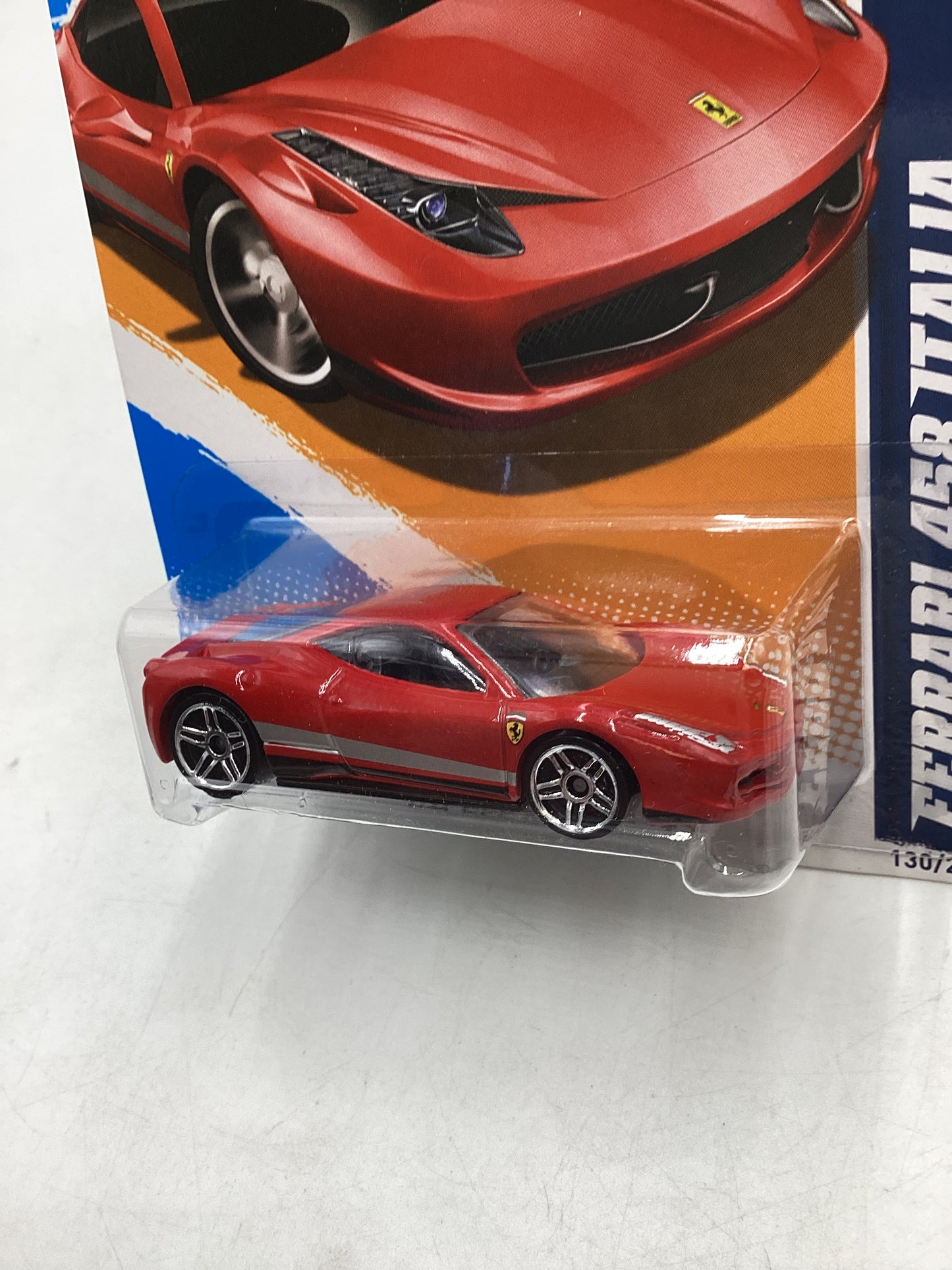 2012 Hot wheels #130 Ferrari 458 Italia Red