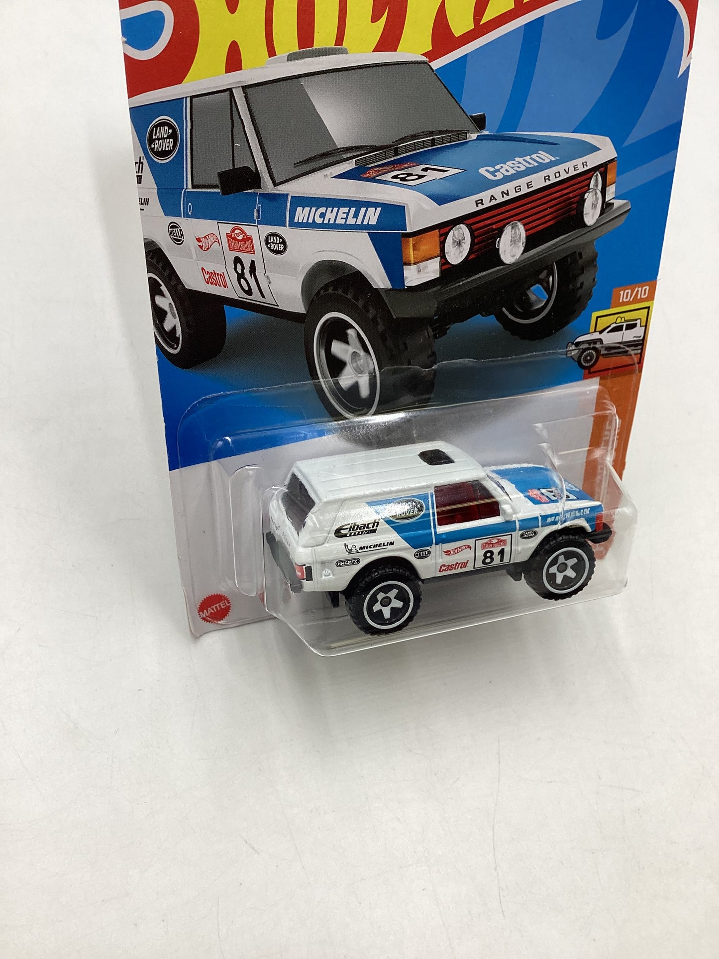 2022 Hot wheels #245 White Range Rover Classic GameStop exclusive 236C