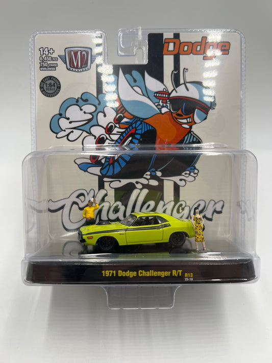 M2 Machines Diorama CHASE 1971 Dodge Challenger R/T Green R13