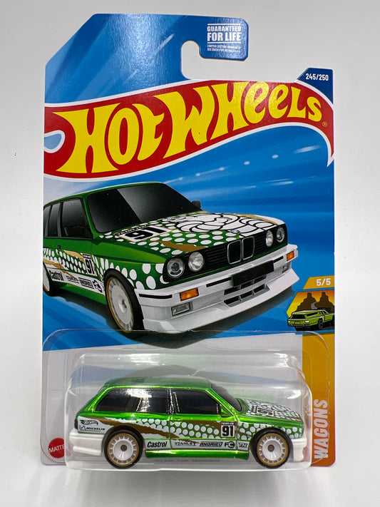 2025 Hot Wheels Super Treasure Hunt #245 BMW M3 Wagon Green W/Protector