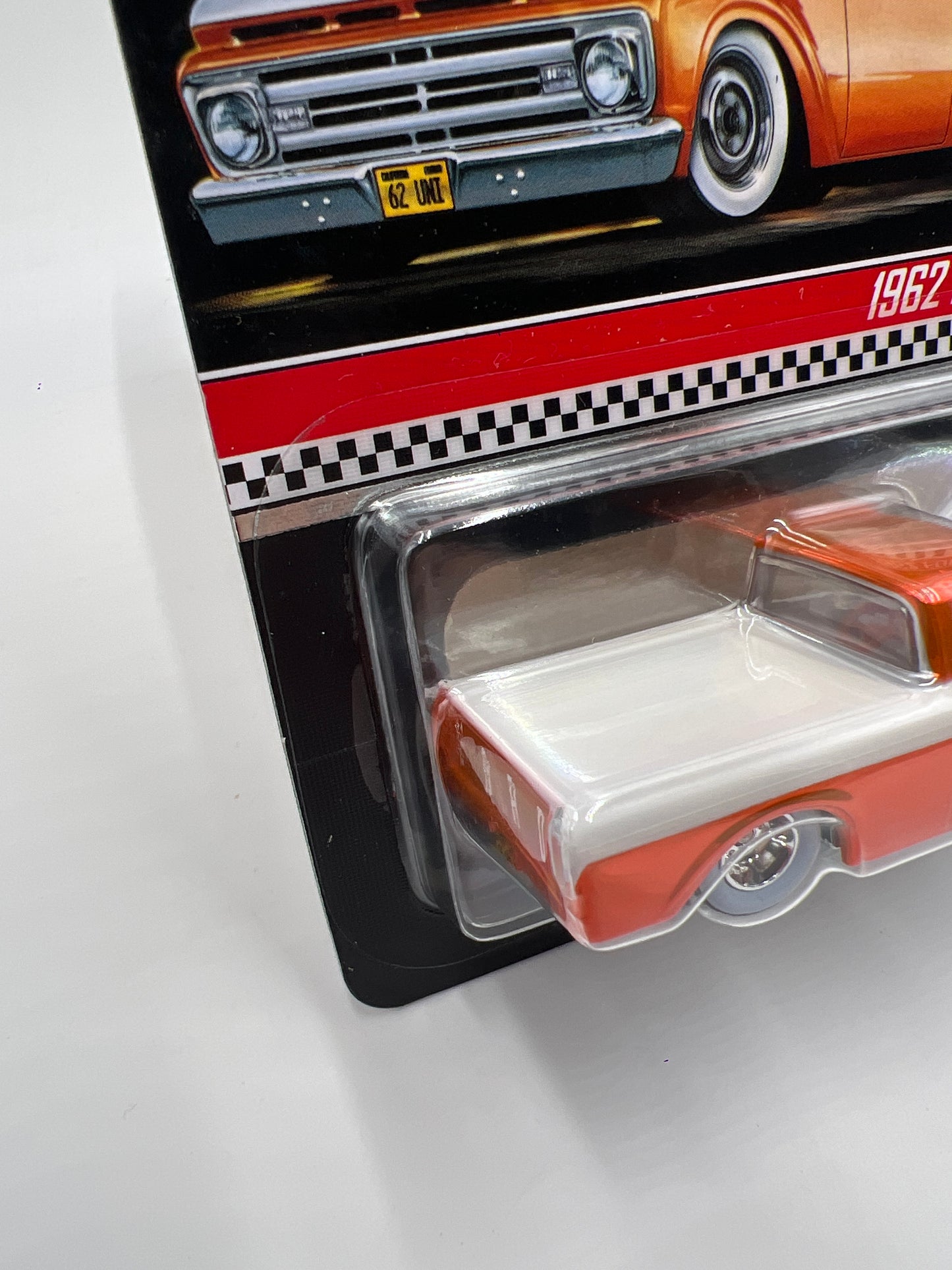 Hot Wheels RLC #1925/25000 1962 Ford F100 Orange/White W/Protector