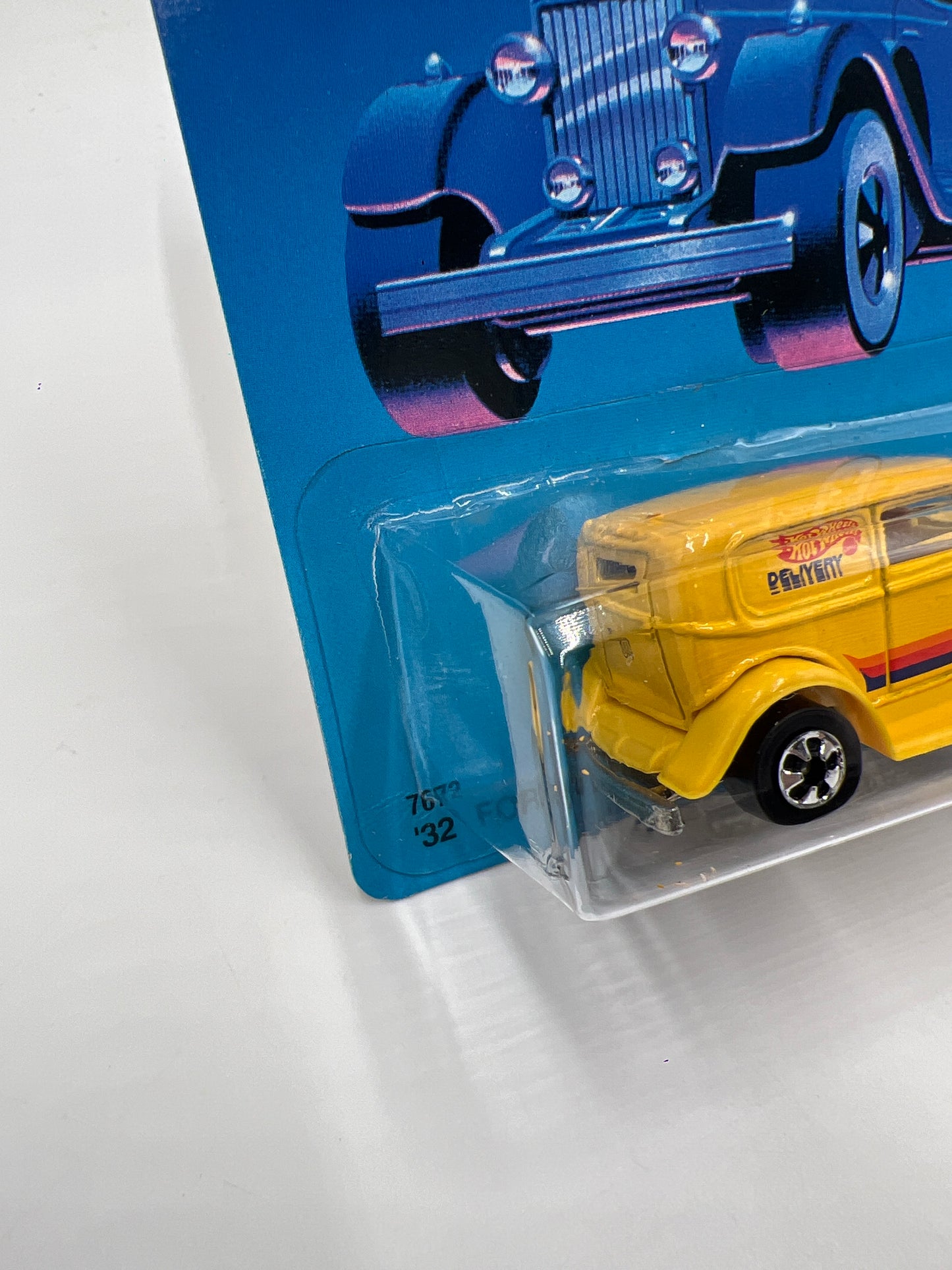 Hot Wheels 30 Years 1989 Authentic Commemorative Replica Classics 32 Ford Delivery Truck Yellow