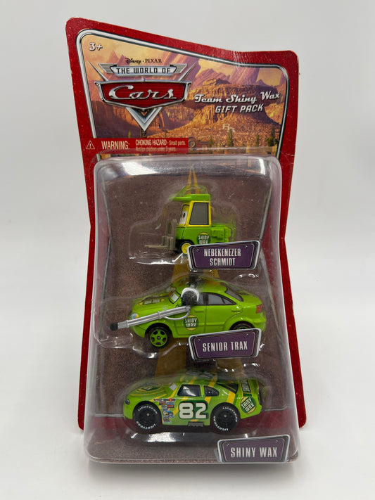 Disney Pixar The World Of Cars 3 Pack Team Shiny Wax Nebekenezer Schmidt & Senior Trax/Shiny Wax 136A