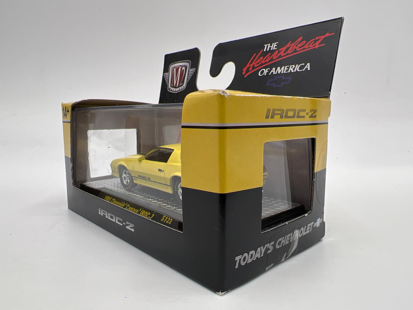 M2 Machines 1985 Chevrolet Camaro IROC-Z Yellow S123