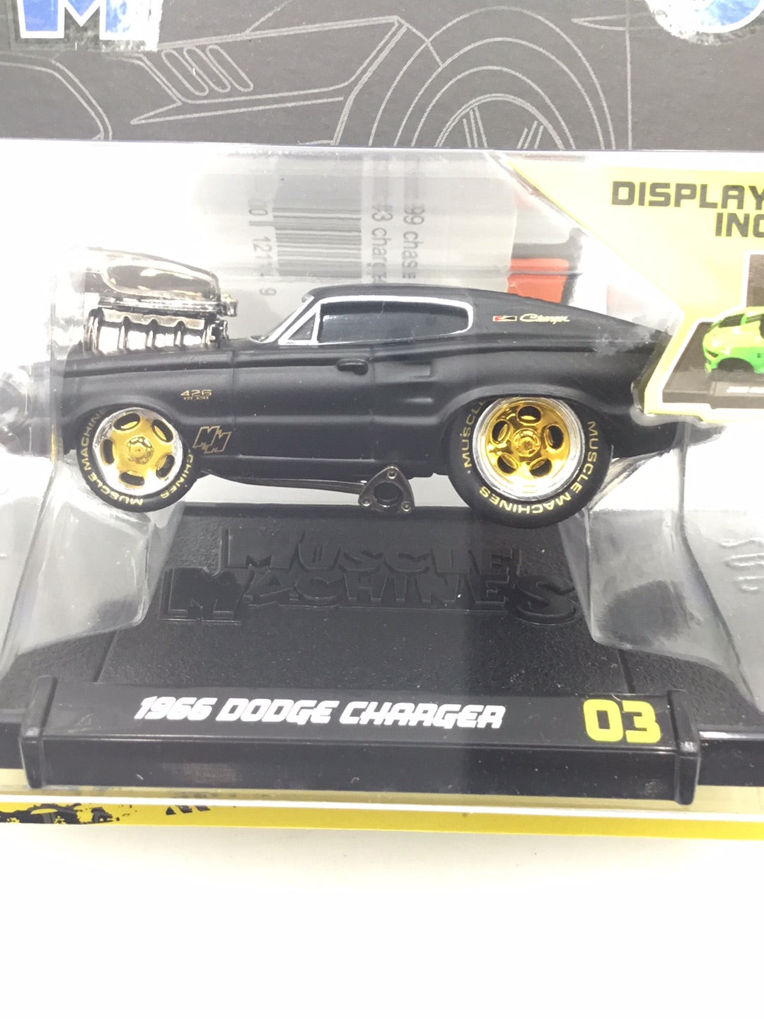 Muscle machines model #03 1966 Dodge Charger Chase