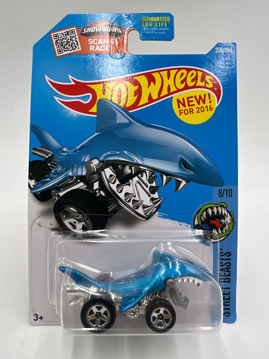 2016 Hot Wheels Street Beasts #208 Shark Bite Blue W/Protector 1