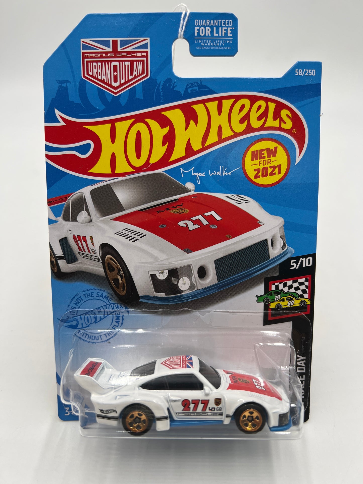 2021 Hot Wheels HW Race Day #58 Porsche 935 White 102A