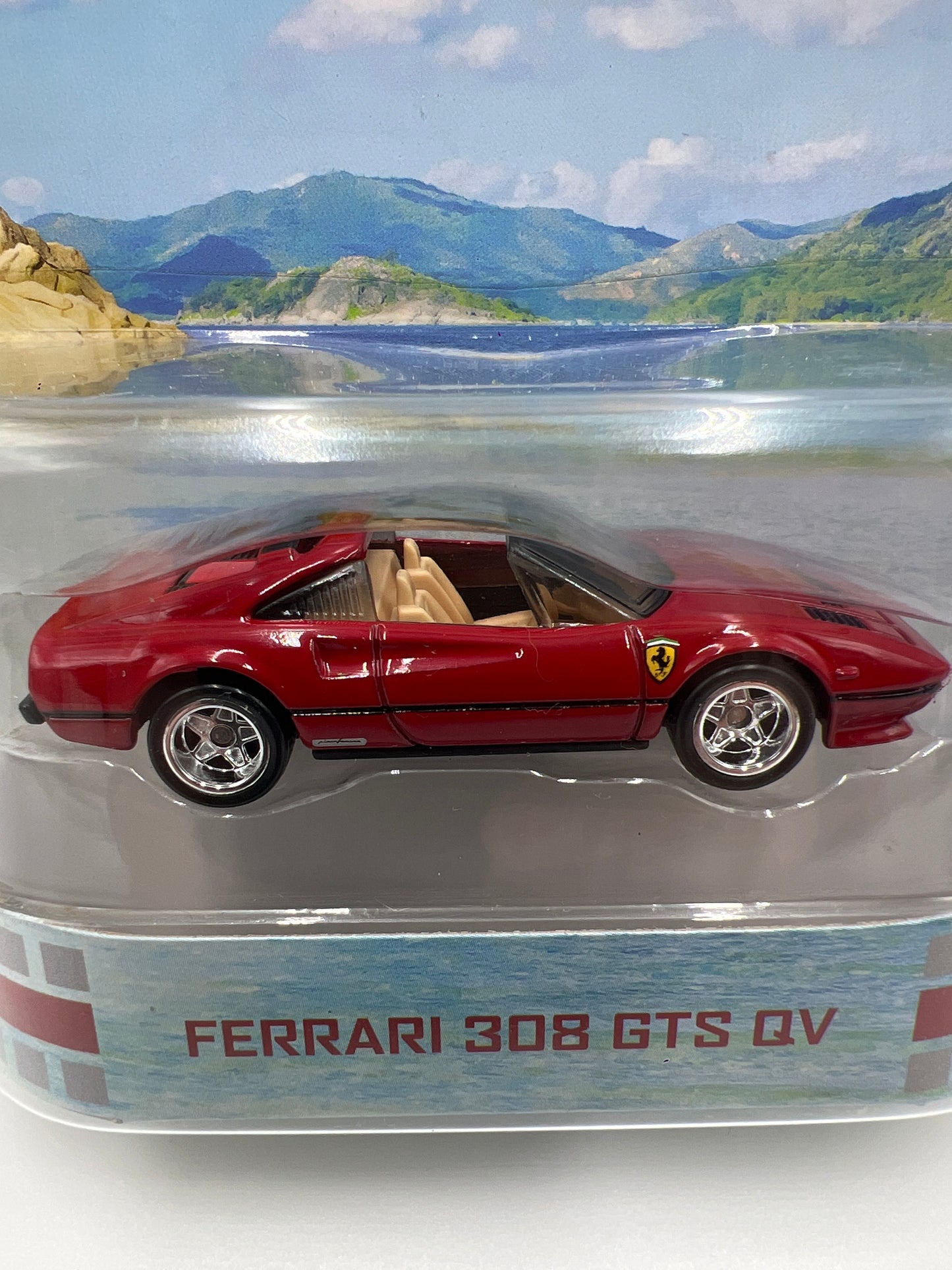 Hot Wheels Retro Entertainment Magnum PI Ferrari 308 GTS QV Red W/Protector