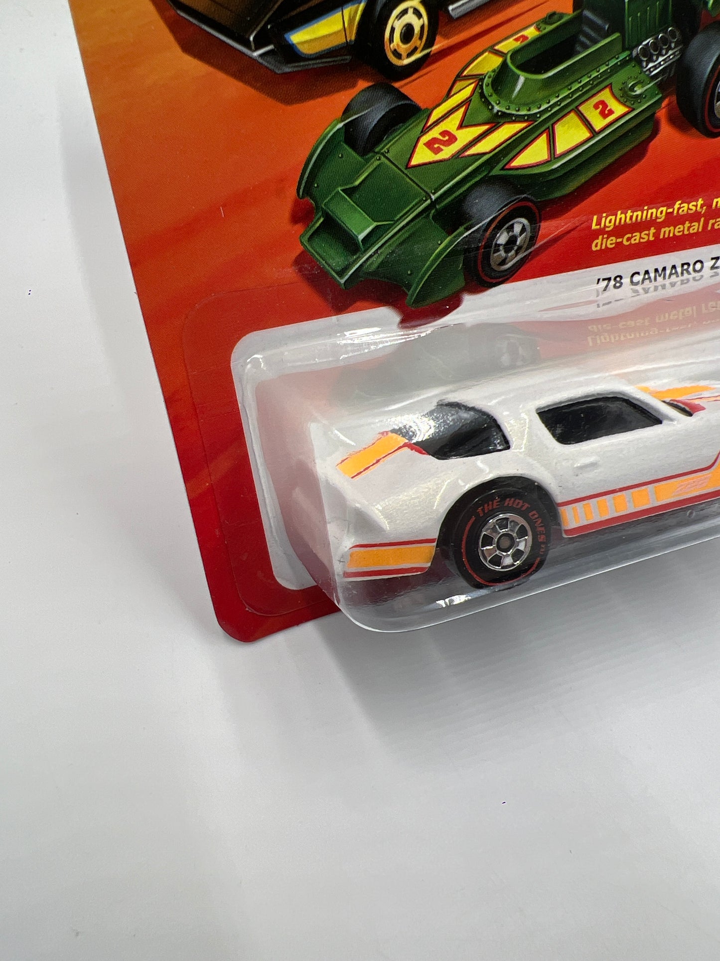 Hot Wheels The Hot Ones CHASE 78 Camaro Z28 White W/Protector