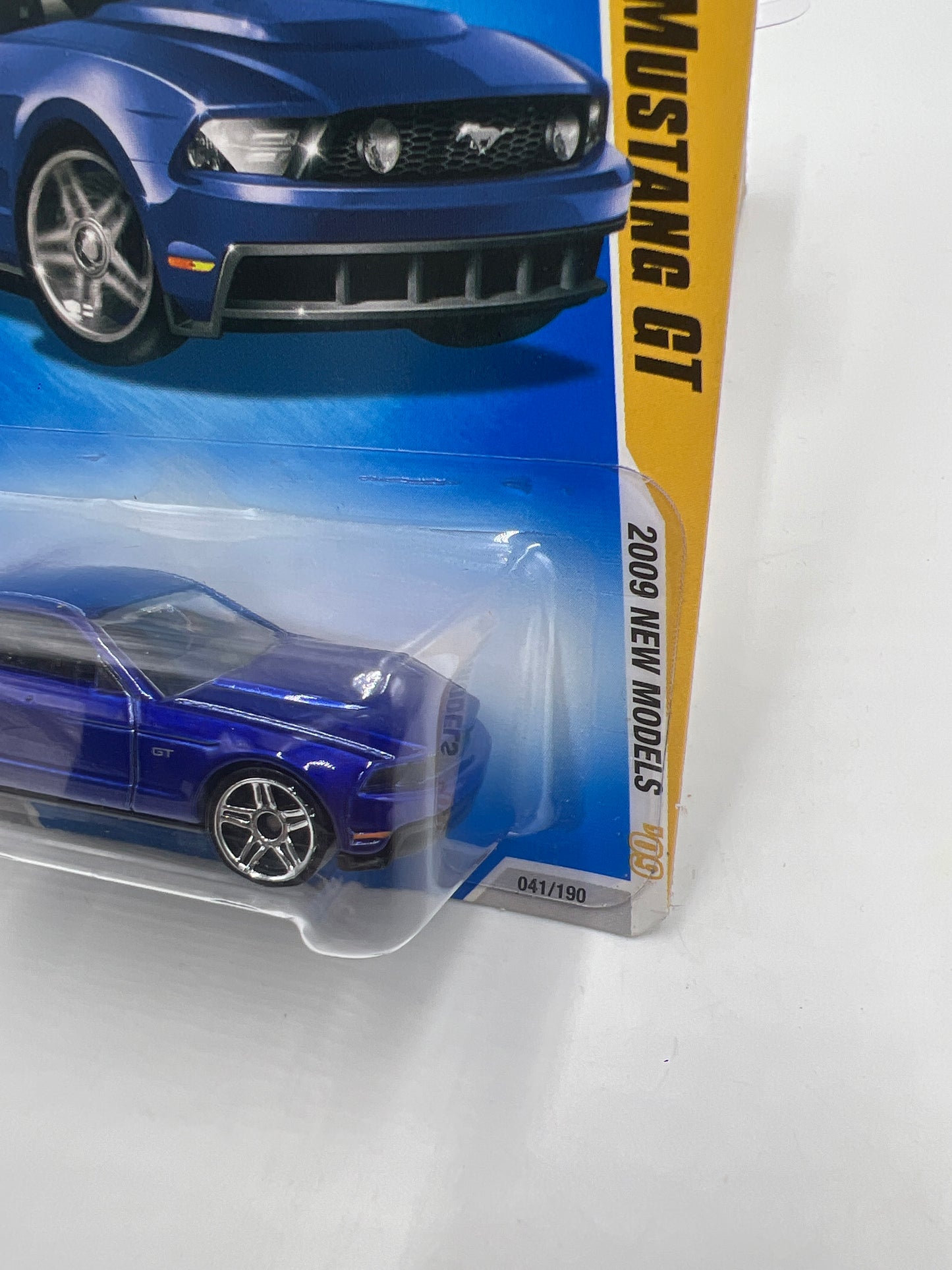 2009 Hot Wheels New Models #041 2010 Ford Mustang GT Blue 35E