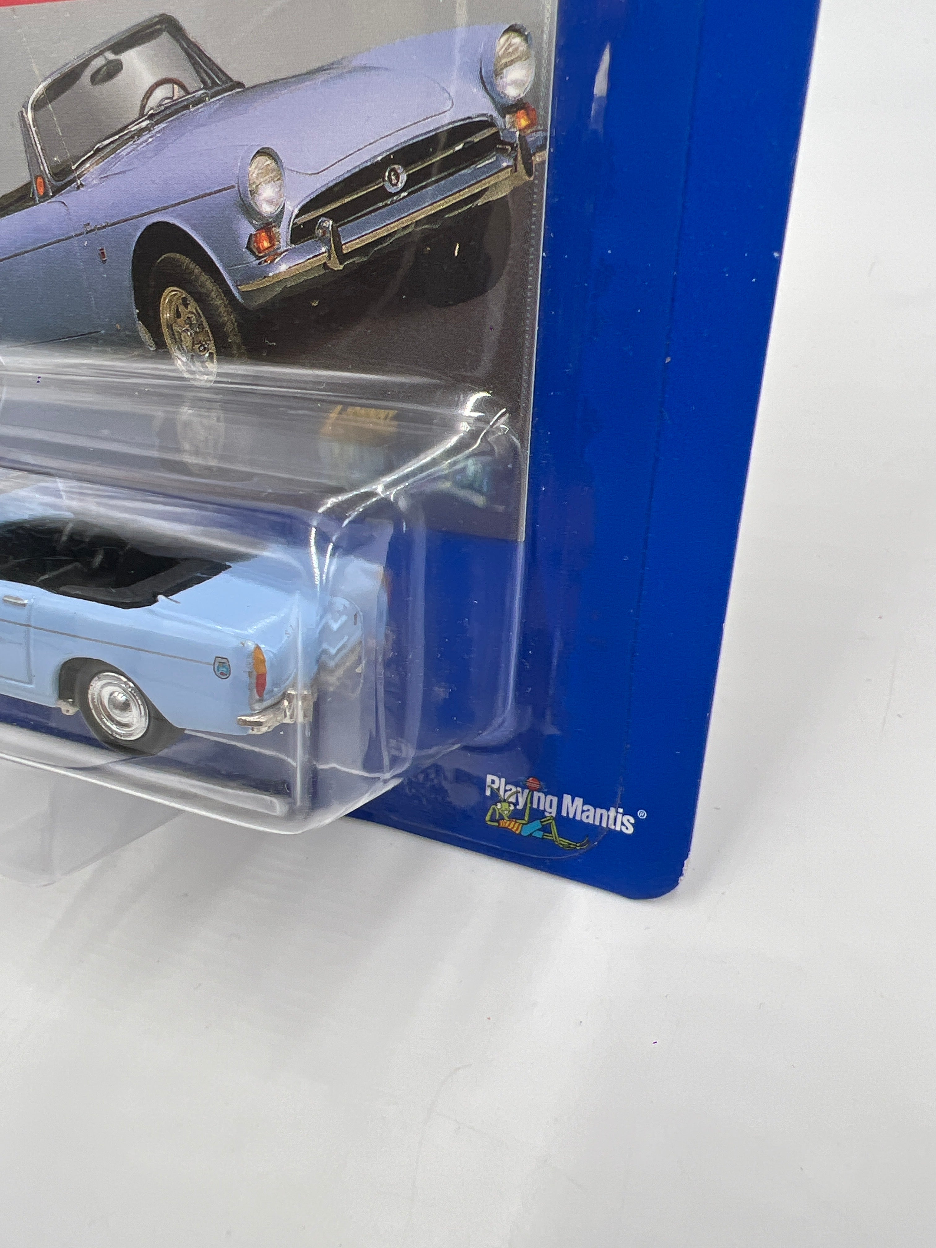 Johnny Lightning British Invasion 1967 Sunbeam Alpine Light Blue
