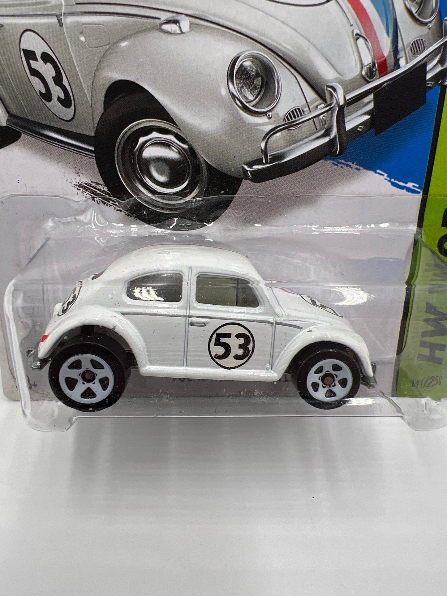 2014 Hot Wheels Workshop #191 Volkswagen Beetle The Love Bug Herbie White W/Protector