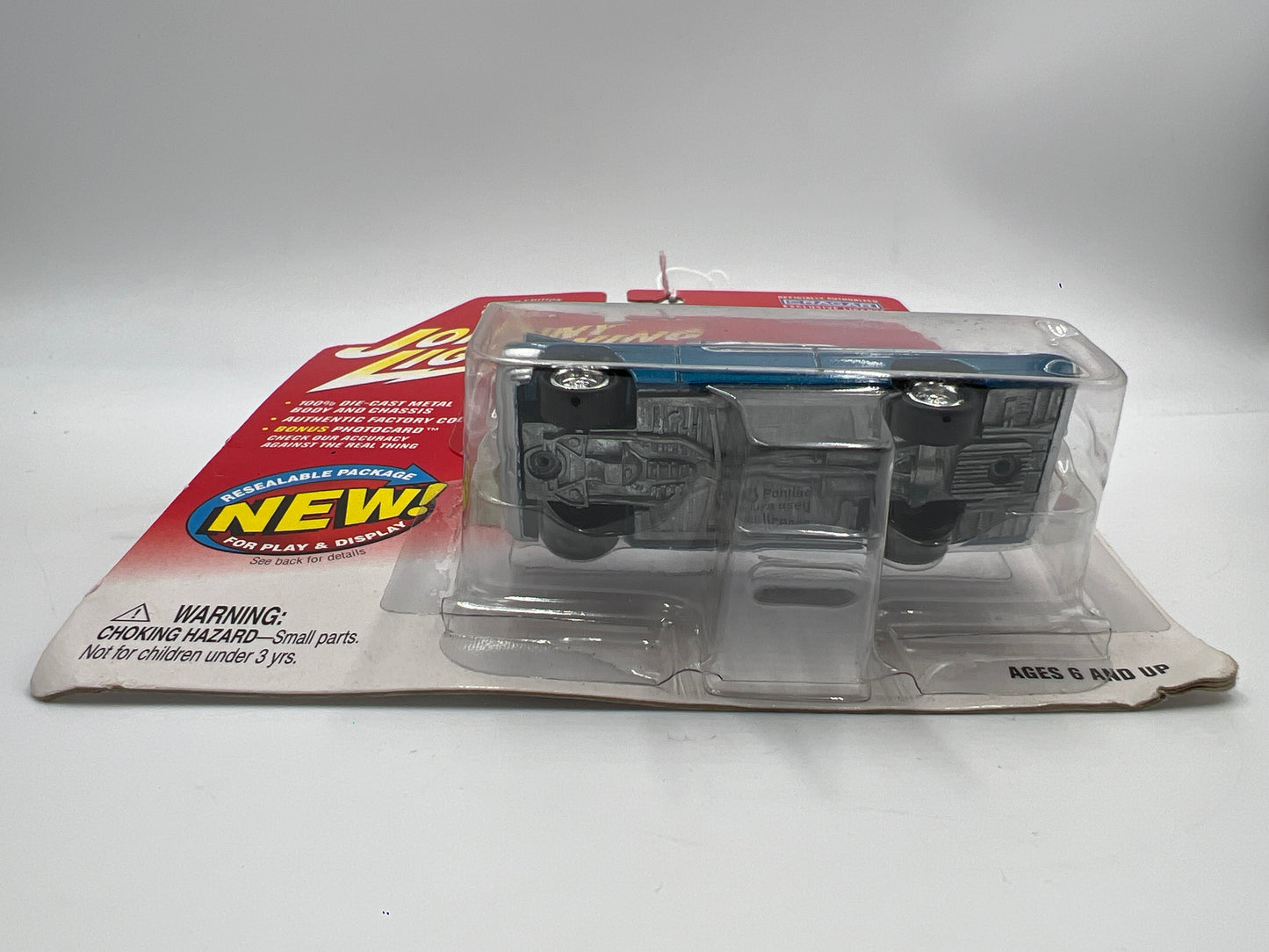 Johnny Lightning Muscle Cars USA #1 1961 Pontiac Ventura Blue 220A