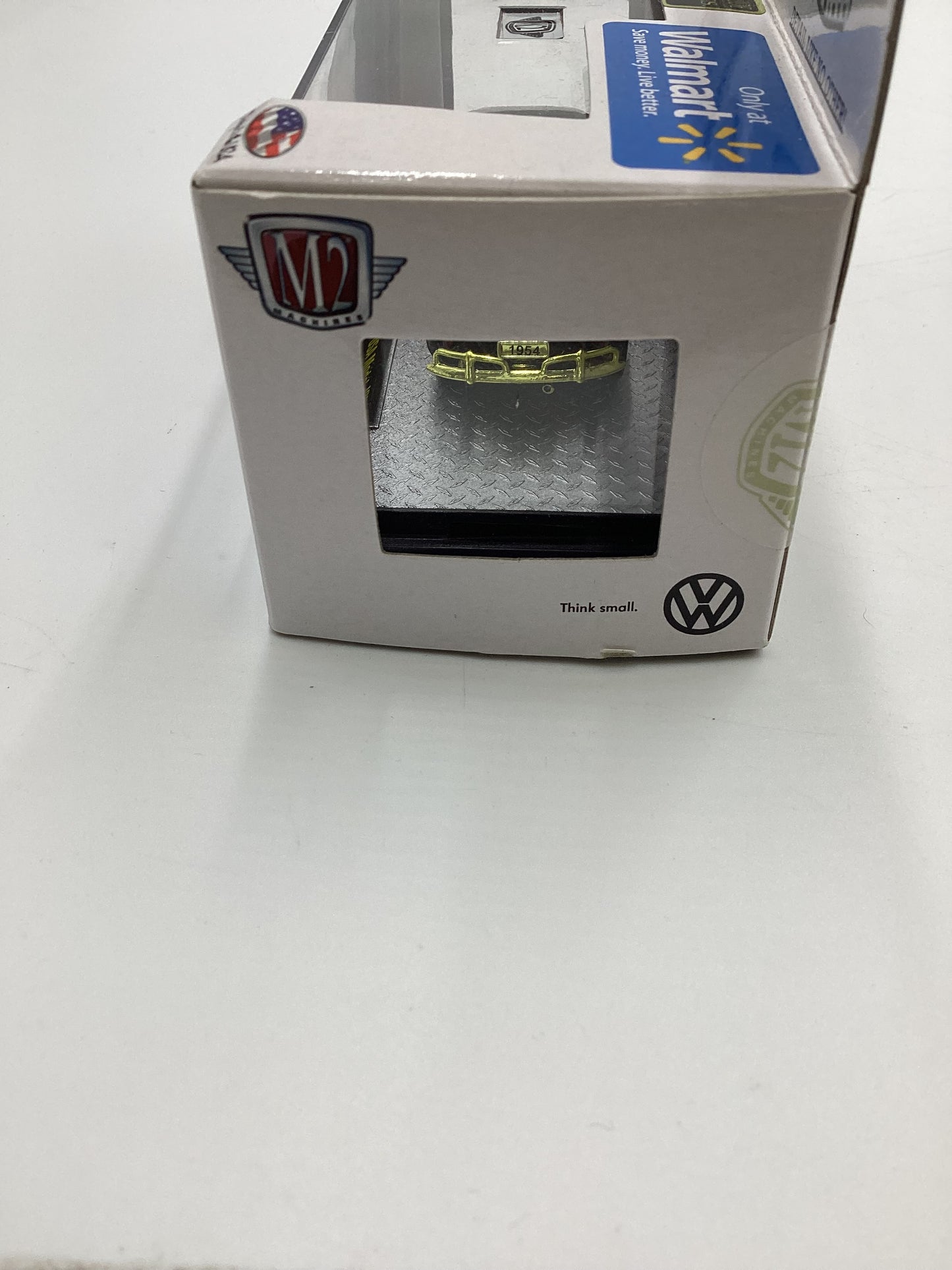 M2 Machines Walmart Exclusive 1954 VW Beetle Deluxe USA Model VWS01 Chase with protector (1)