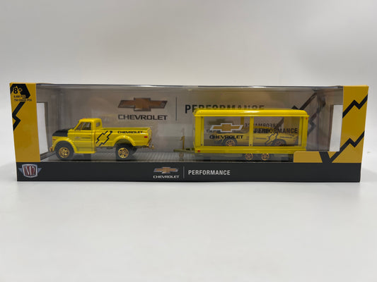M2 Machines Auto Haulers CHASE 1970 Chevrolet C60 Truck & 1970 Chevrolet Camaro Z/28 RS R58
