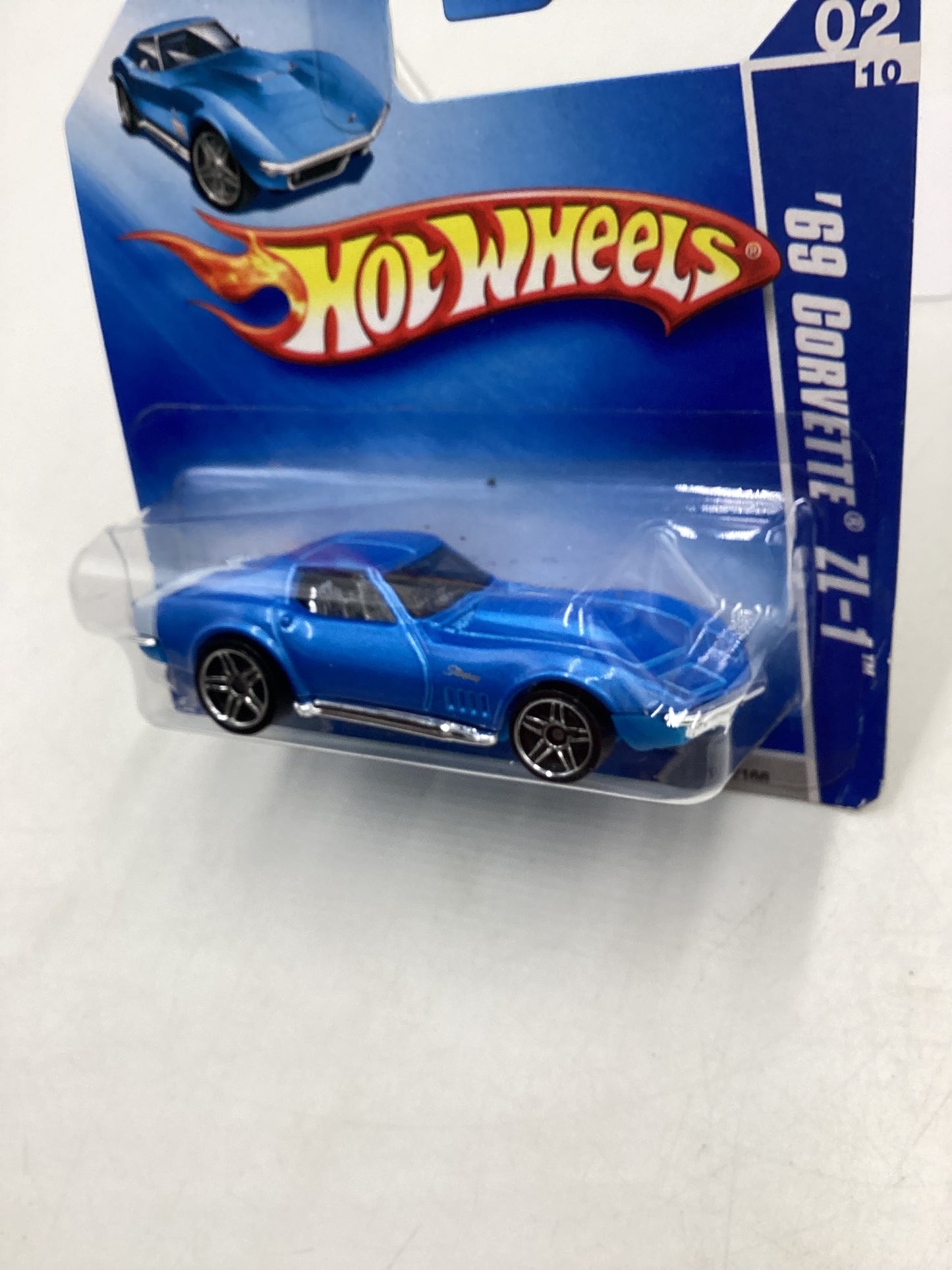 2009 Hot Wheels #148 69 Corvette ZL-1 Blue Short Card 9A