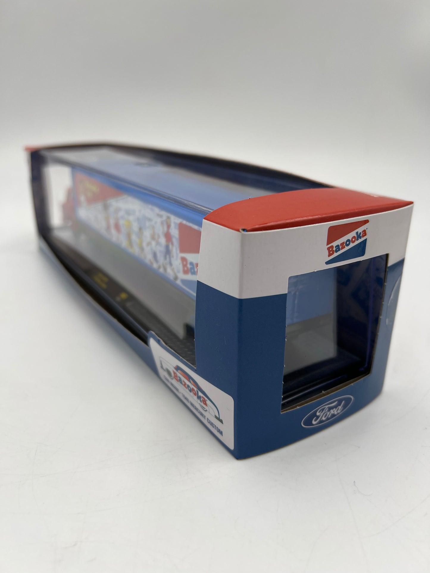 M2 Machines Auto Haulers Bazooka 1958 Ford C-600 & 1949 Mercury Custom R69