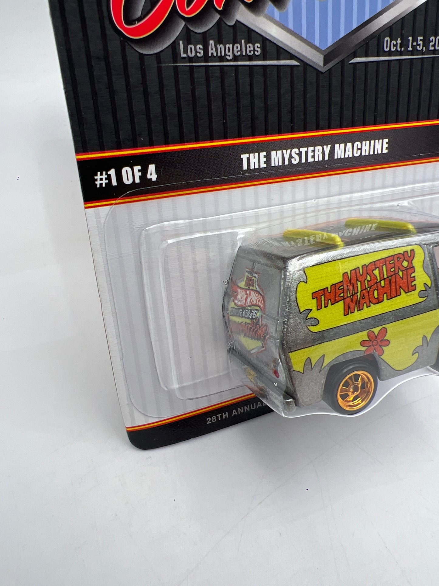 2014 Hot Wheels 28th Collectors Convention #1982/2000 The Mystery Machine W/Protector