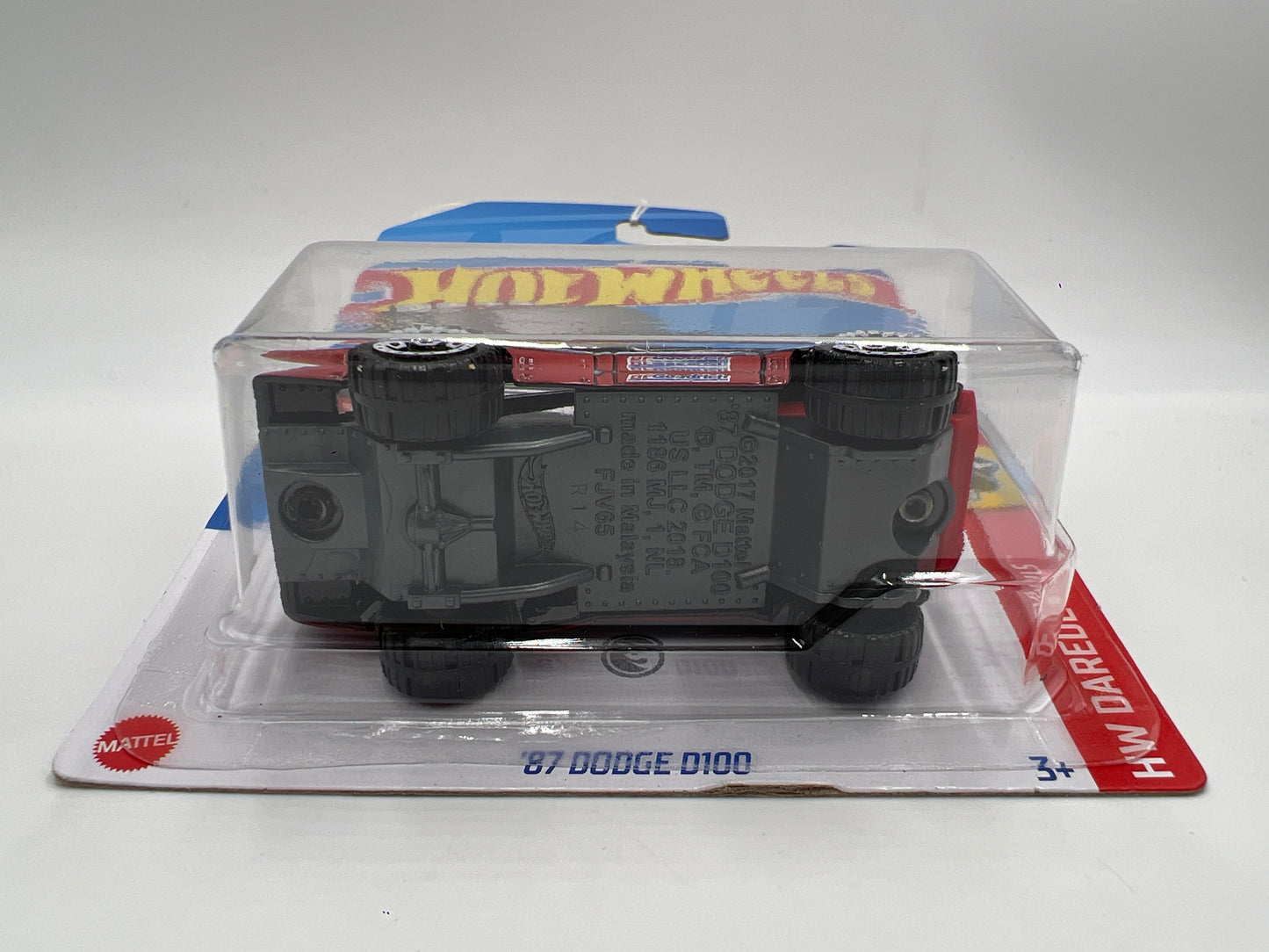 2022 Hot Wheels Treasure Hunt #186 87 Dodge D100 International Card 282F