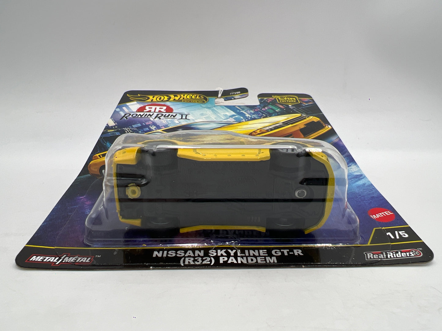 2025 Hot Wheels Premium Ronin Run II #1 Nissan Skyline GT-R R32 Pandem Yellow 252C