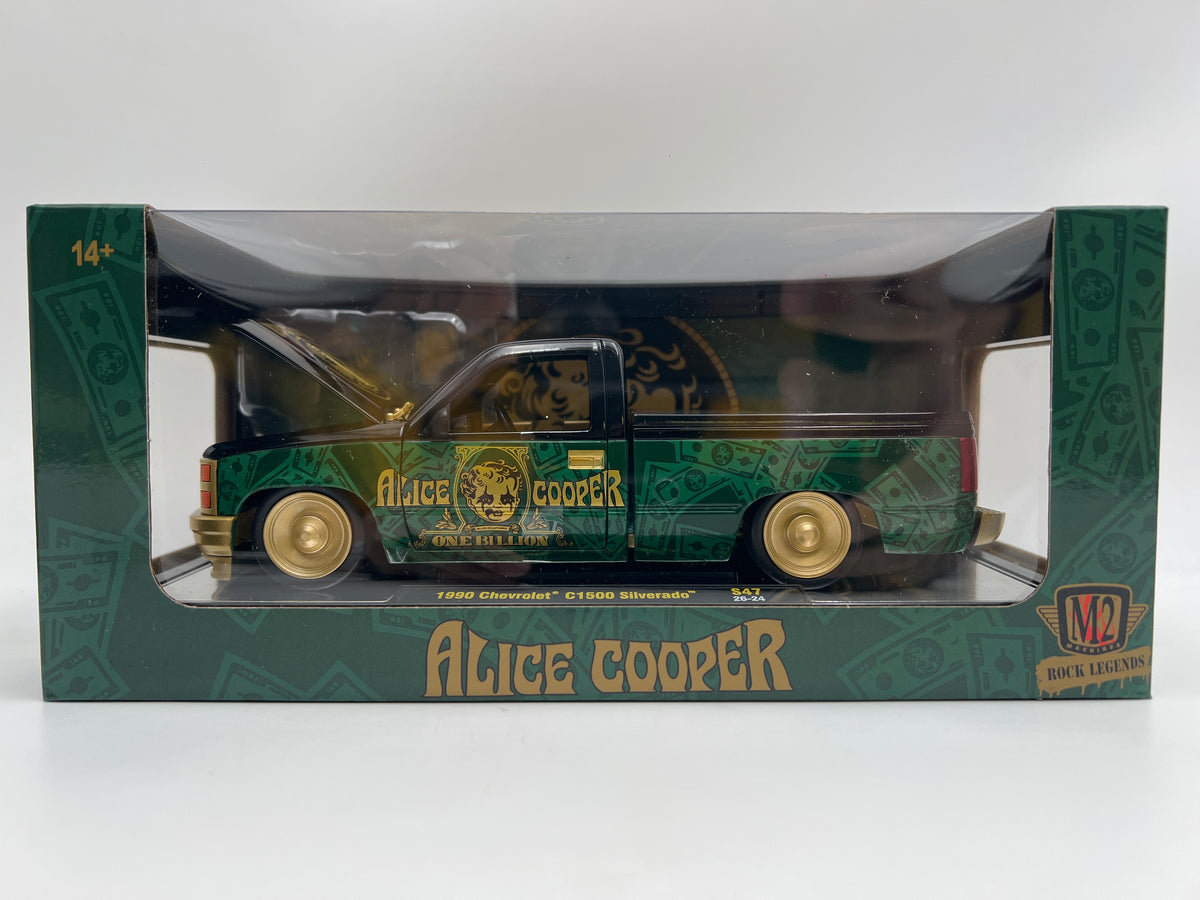 M2 Machines 1/24 Scale S47 Rock Legends CHASE Alice Cooper 1990 Chevrolet C1500 Silverado