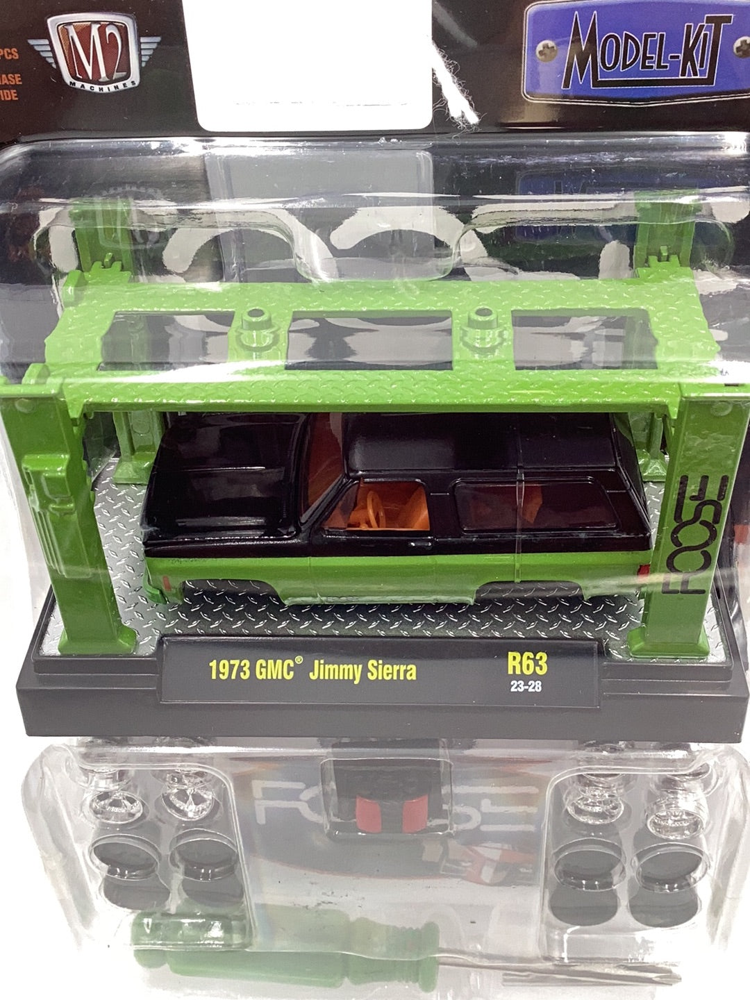 M2 Model kit 1973 GMC Jimmy Sierra R63