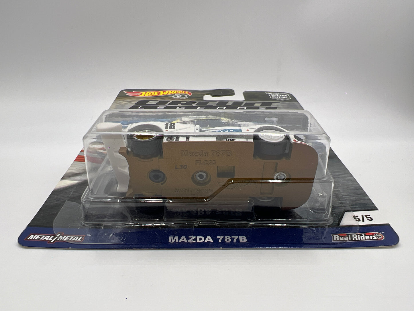 2018 Hot Wheels Car Culture Premium Circuit Legends #5 Mazda 787B White W/Protector