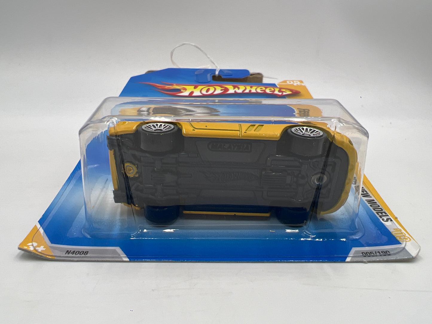 2009 Hot Wheels New Models #5 Ferrari 250 GTO Yellow SR