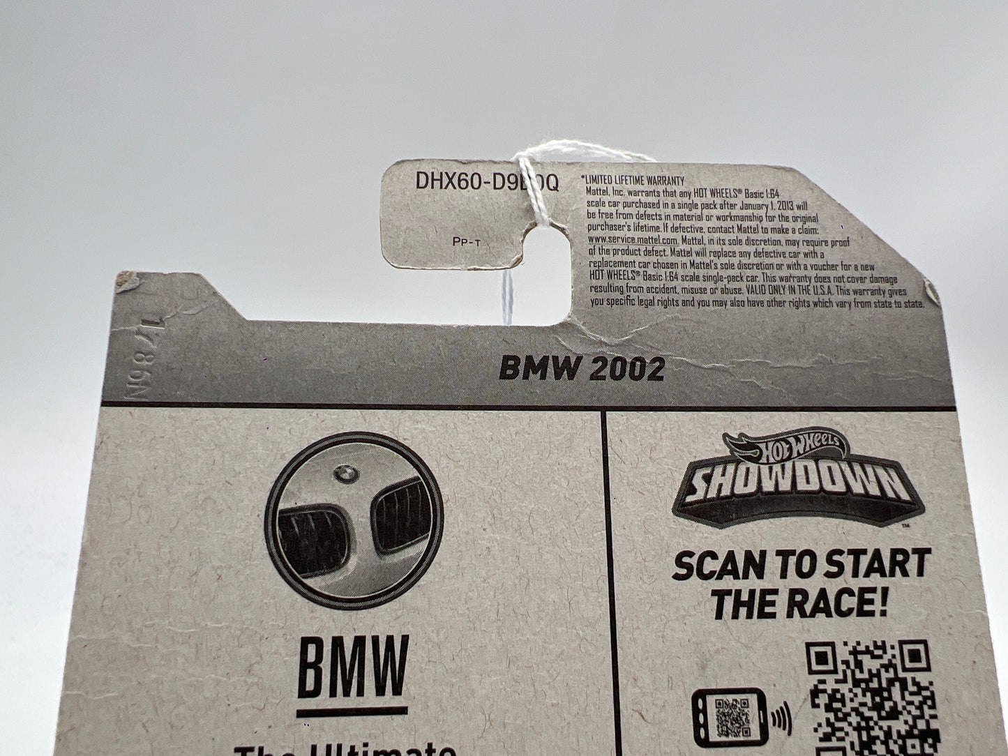 2016 Hot Wheels BMW Series #186 BMW 2002 White 108A