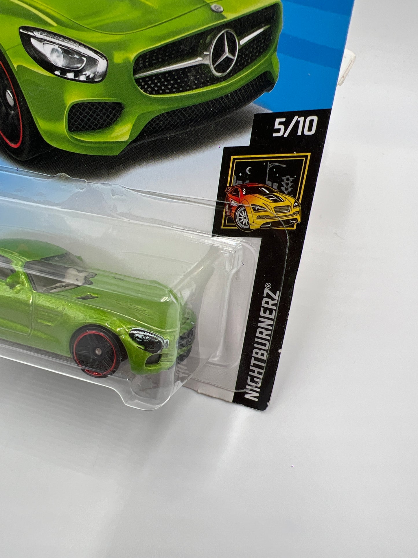 2018 Hot Wheels Nightburnerz #264 15 Mercedes-AMG GT Green
