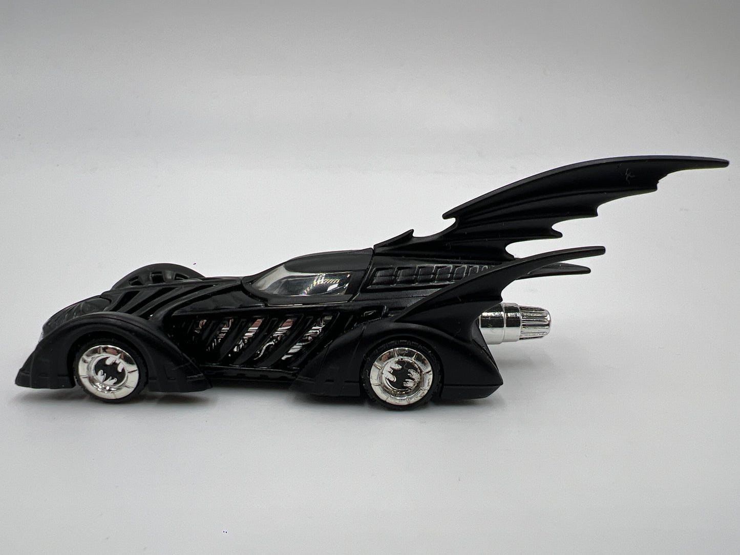 2004 Hot Wheels 1/64 Collectibles Batman Forever Batmobile Black Loose