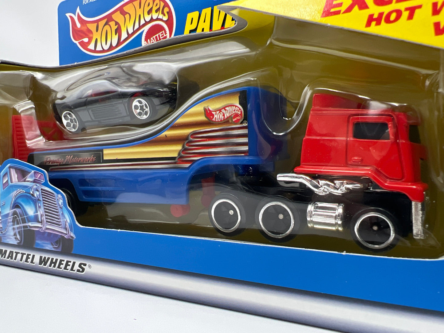 Hot Wheels Pavement Pounders Ferrari 348 Black W/Transporter Truck