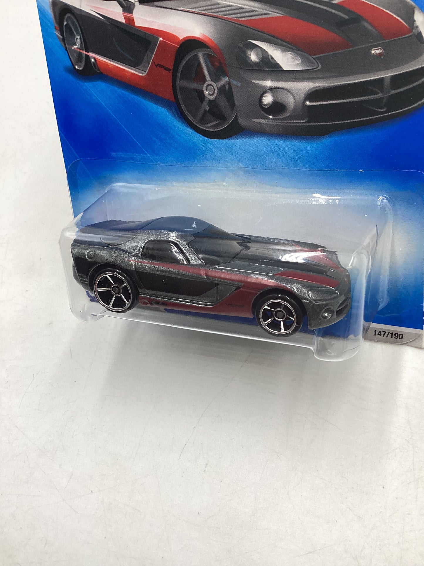 2009 Hot Wheels #147 2006 Dodge Viper Gray 52B