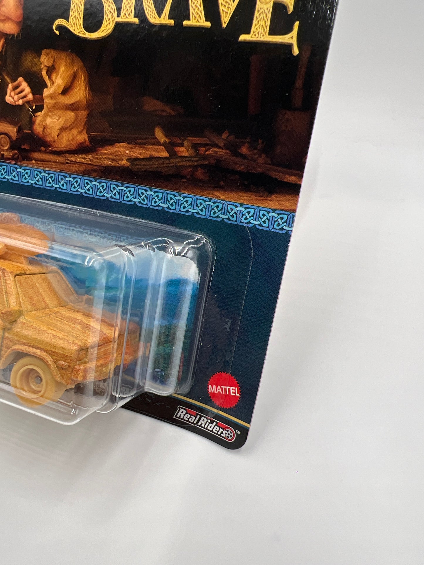 Hot Wheels Premium Disney Pixar Brave Pizza Planet Truck Wood Grain 268G