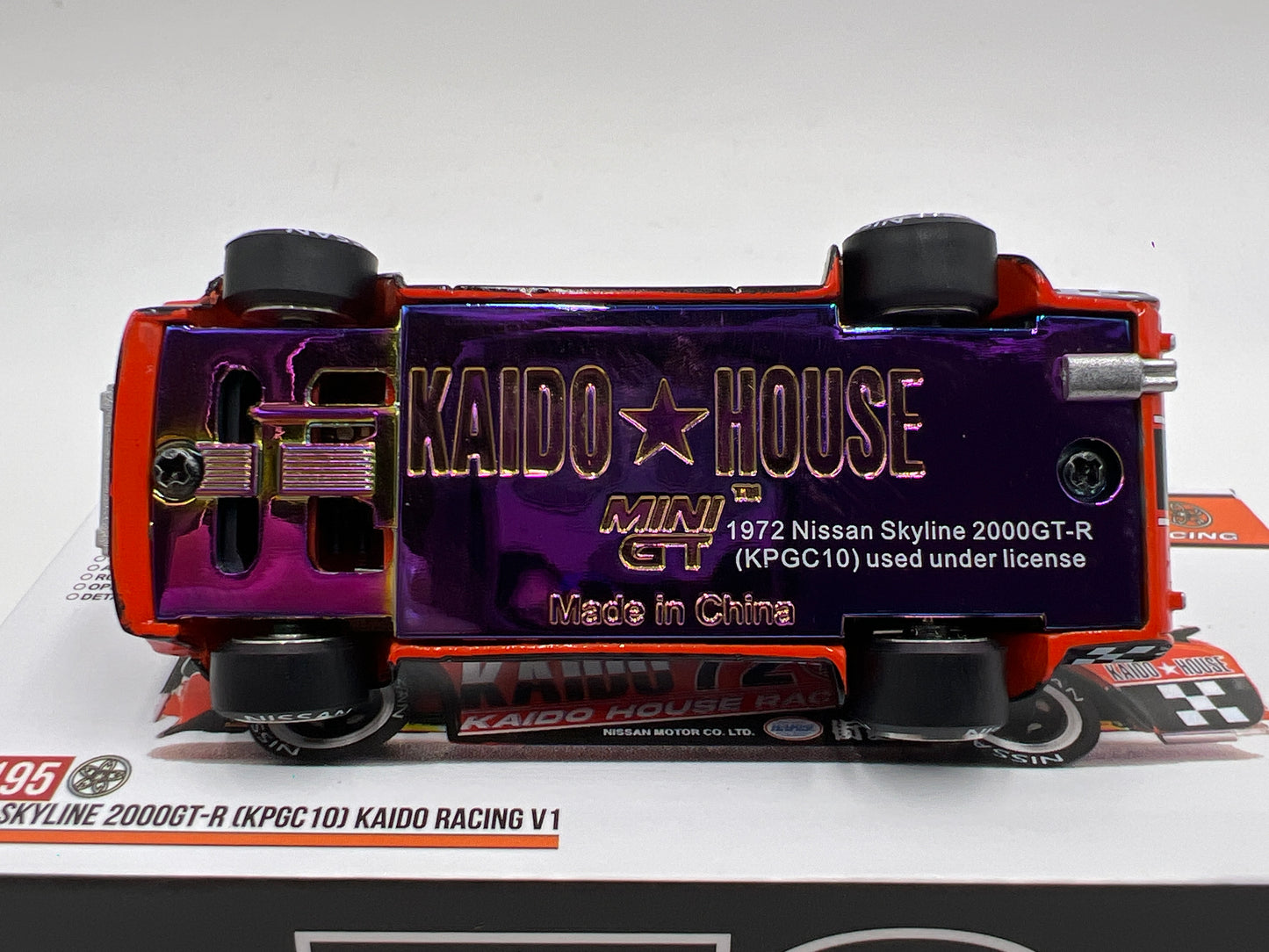 Mini GT Kaido House #195 Nissan Skyline 2000GT-R KPGC 10 Kaido Racing V1 Orange