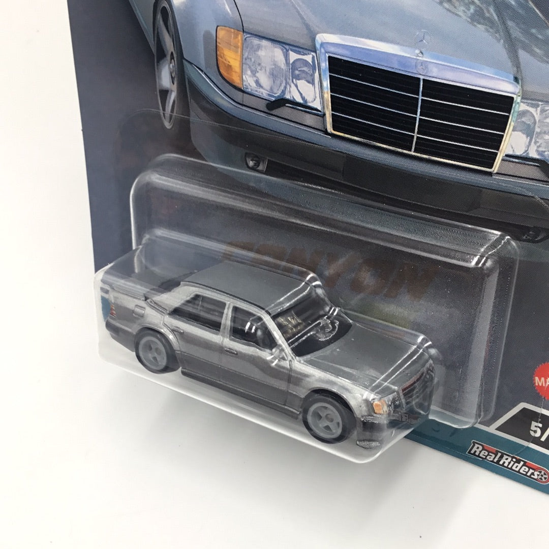 2023 Hot wheels car culture Canyon Warriors #5 Mercedes Benz 500 E 5/5