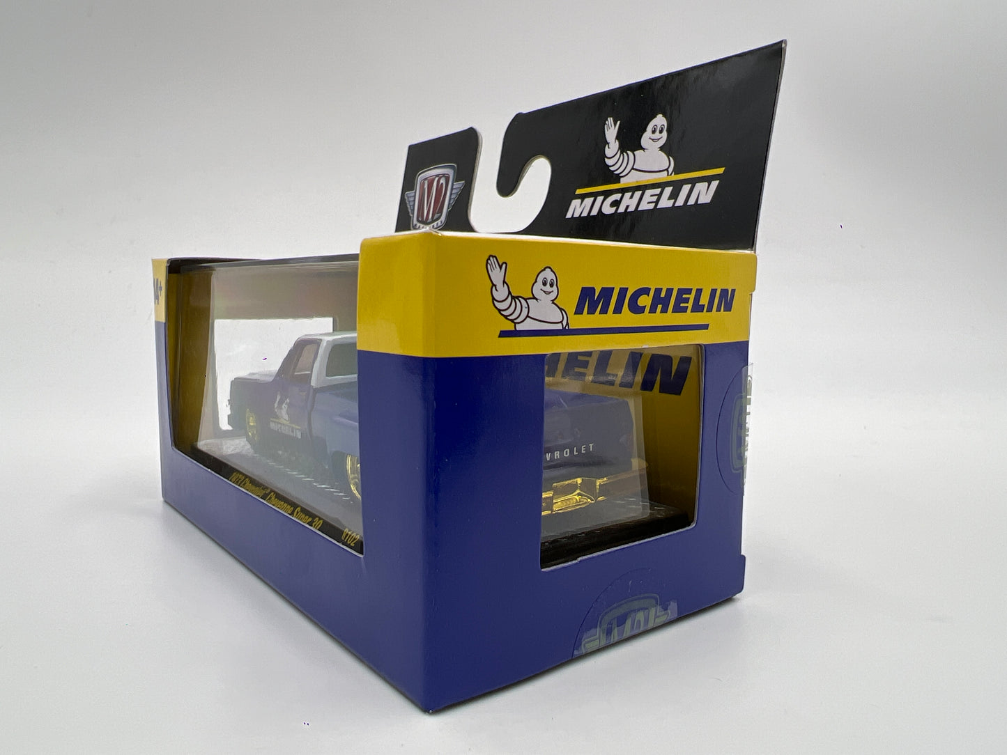 2025 M2 Machines Michelin CHASE 1973 Chevrolet Cheyenne Super 30 Blue R102