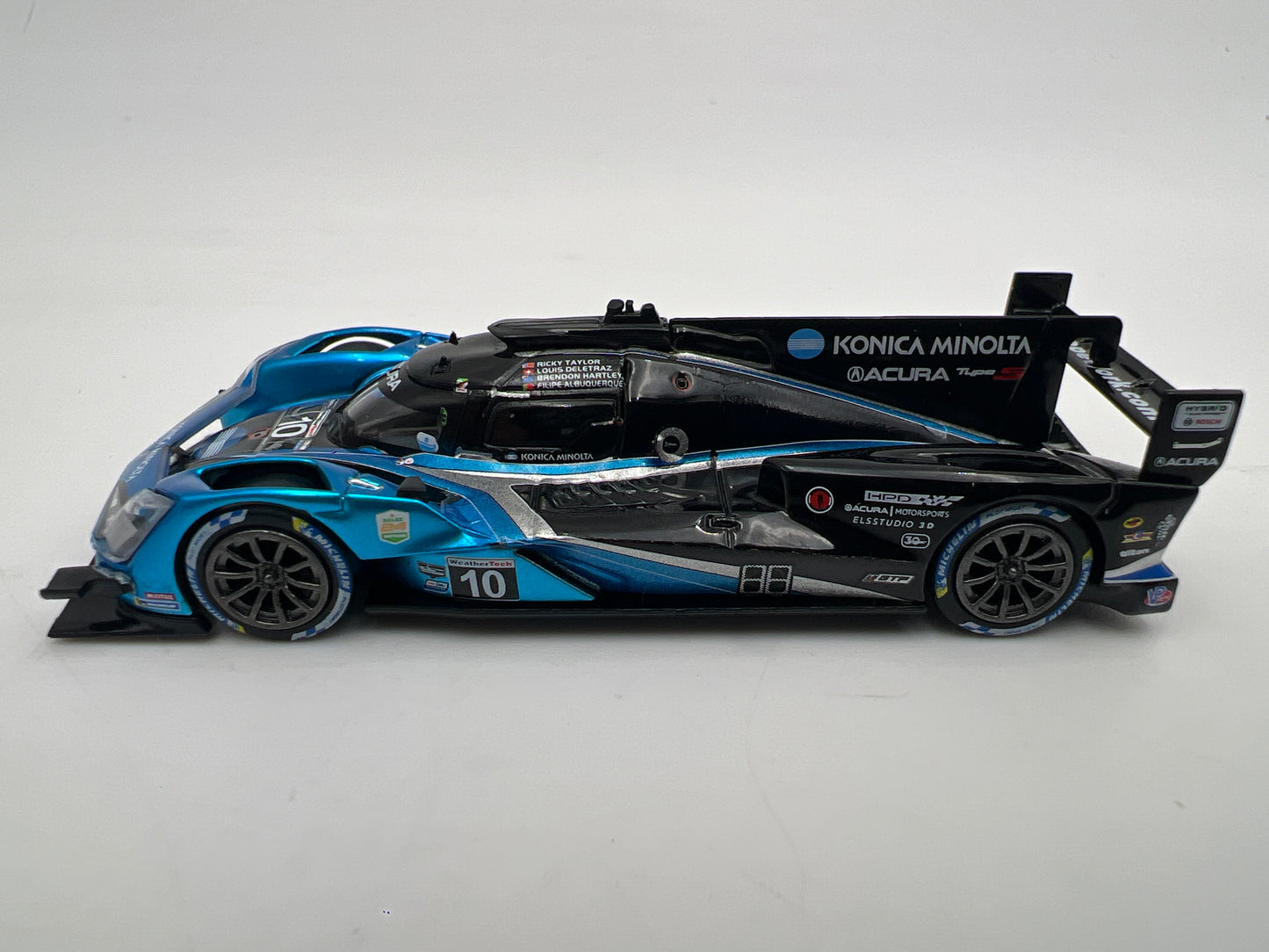 Mini GT #685 Acura ARX-06 GTP #10 2023 IMSA Daytona 24 Hrs Konica Minolta