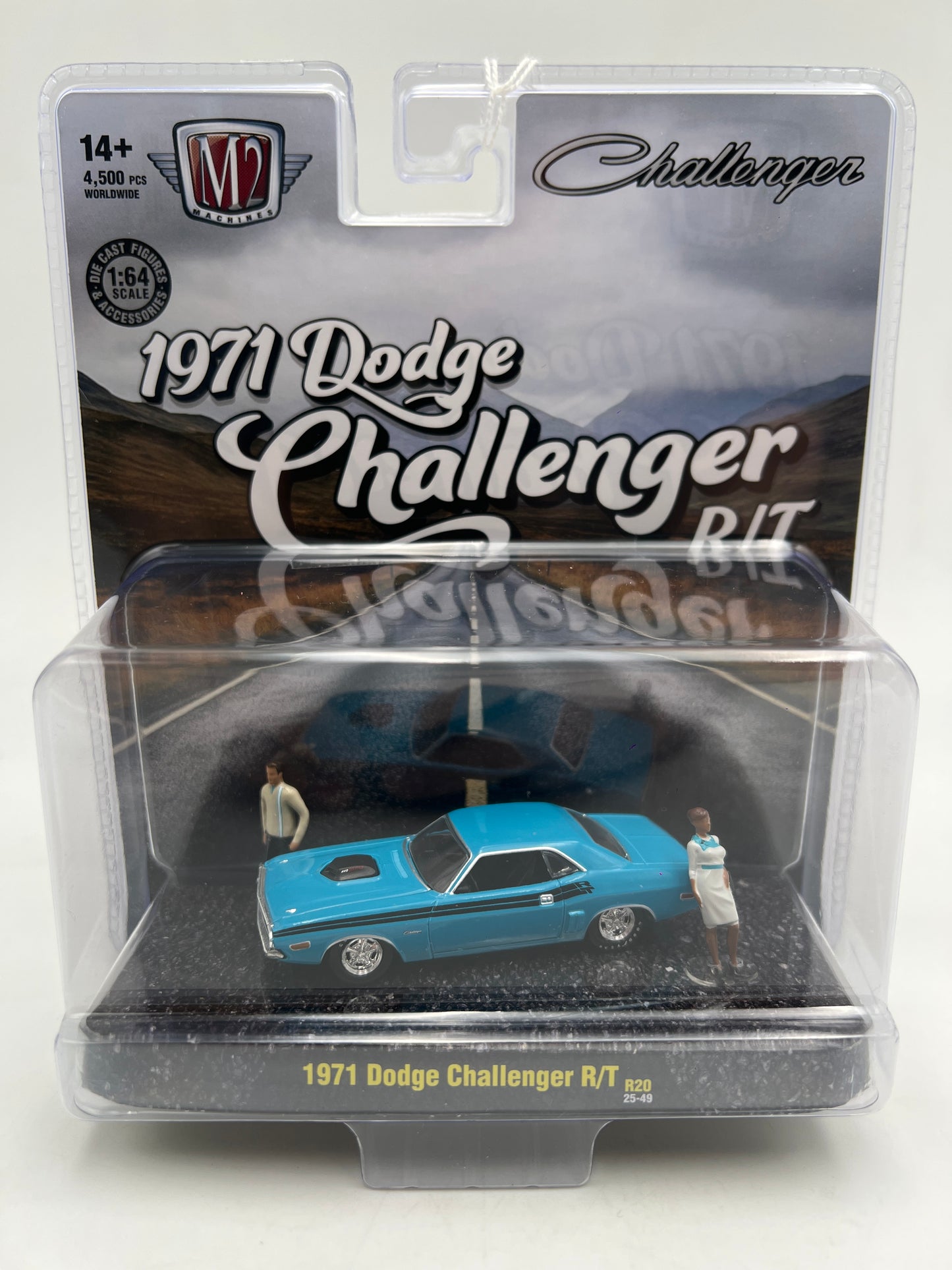 M2 Machines Diorama R20 1971 Dodge Challenger R/T Blue