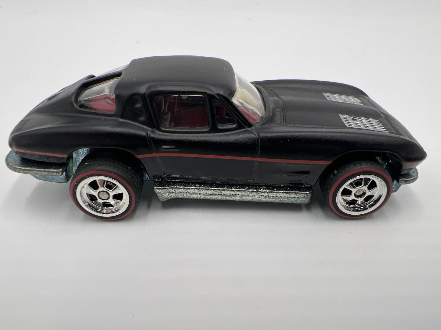 Hot Wheels 1/64 Larrys Garage Premium Corvette Stingray Matte Black Loose