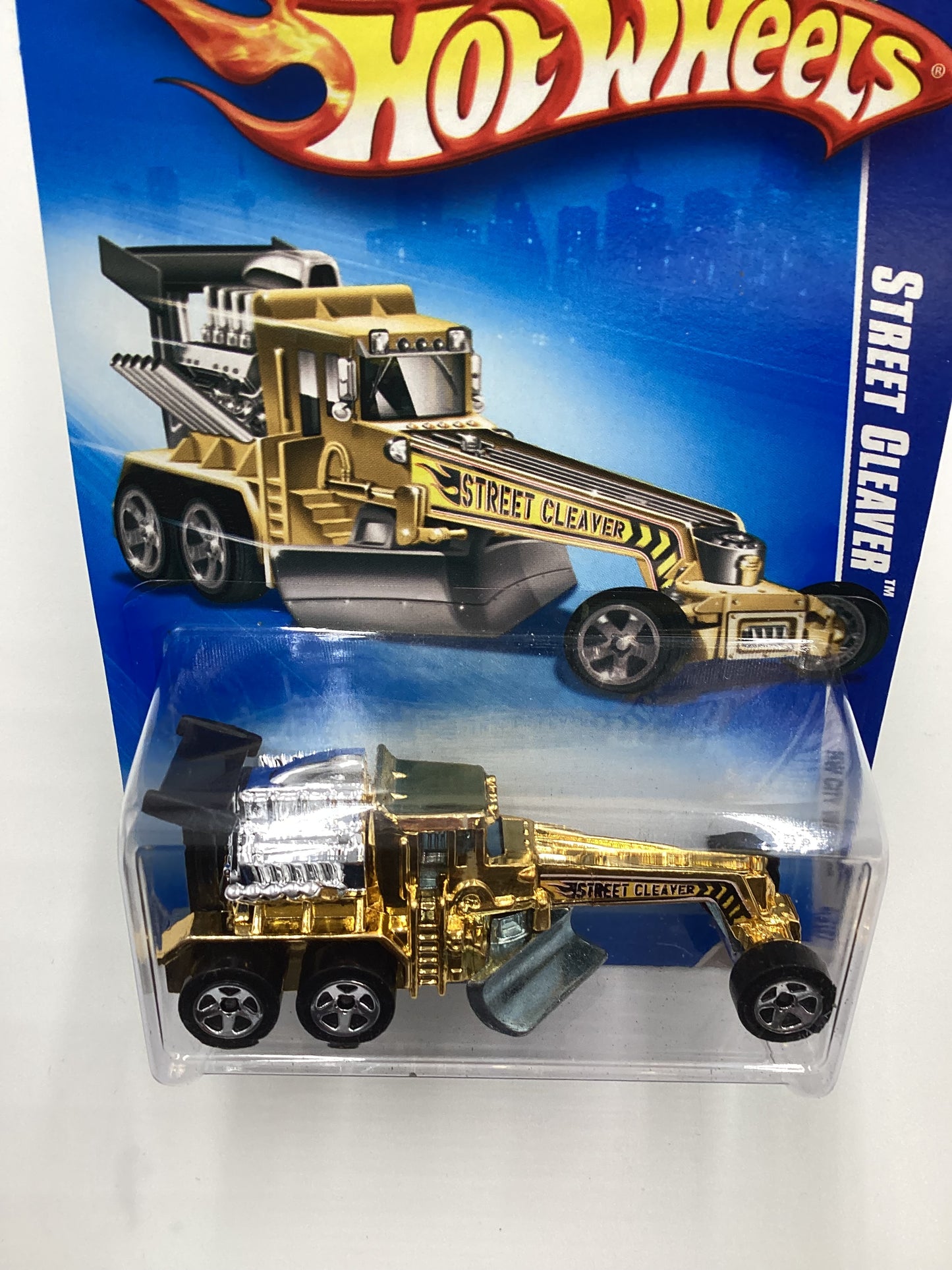 2009 Hot wheels #116 Street Cleaver Gold HH4