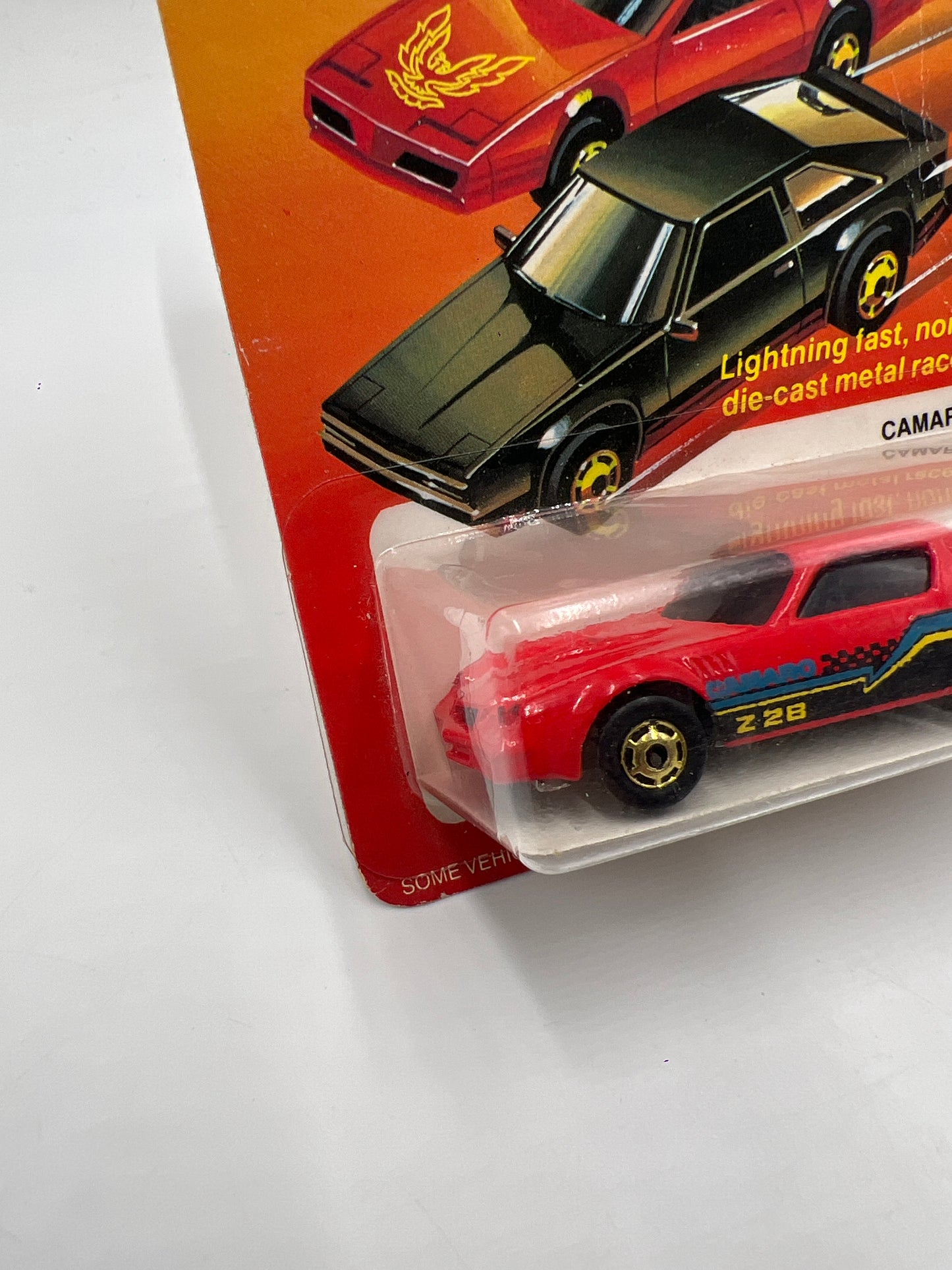 Hot Wheels Original 1982 The Hot Ones #9532 Camaro Z-28 Red W/Protector