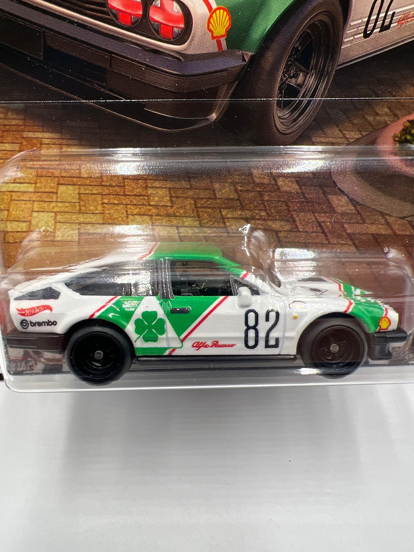 2025 Hot Wheels Premium Boulevard #120 Alfa Romeo GTV6 3.0 Green/White 265H