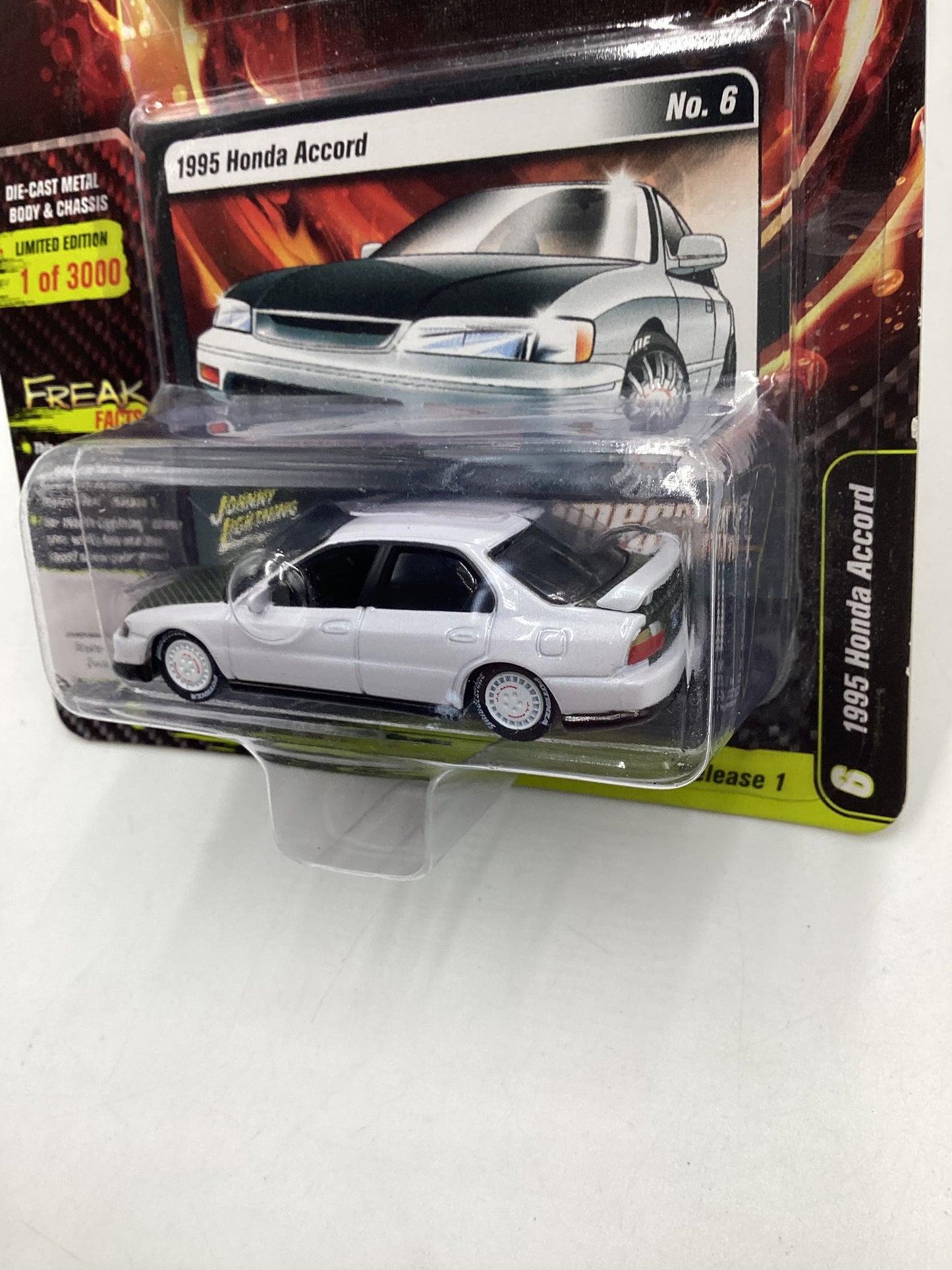Johnny lightning Import heat #6 1995 Honda Accord White *Vein* 192A