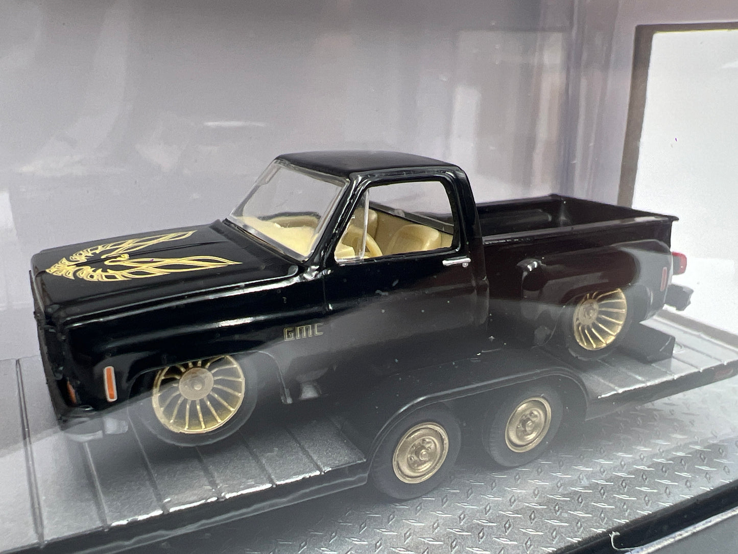 M2 Machines R81 1976 GMC Sierra 3500 & 1976 GMC Grande 15 Custom