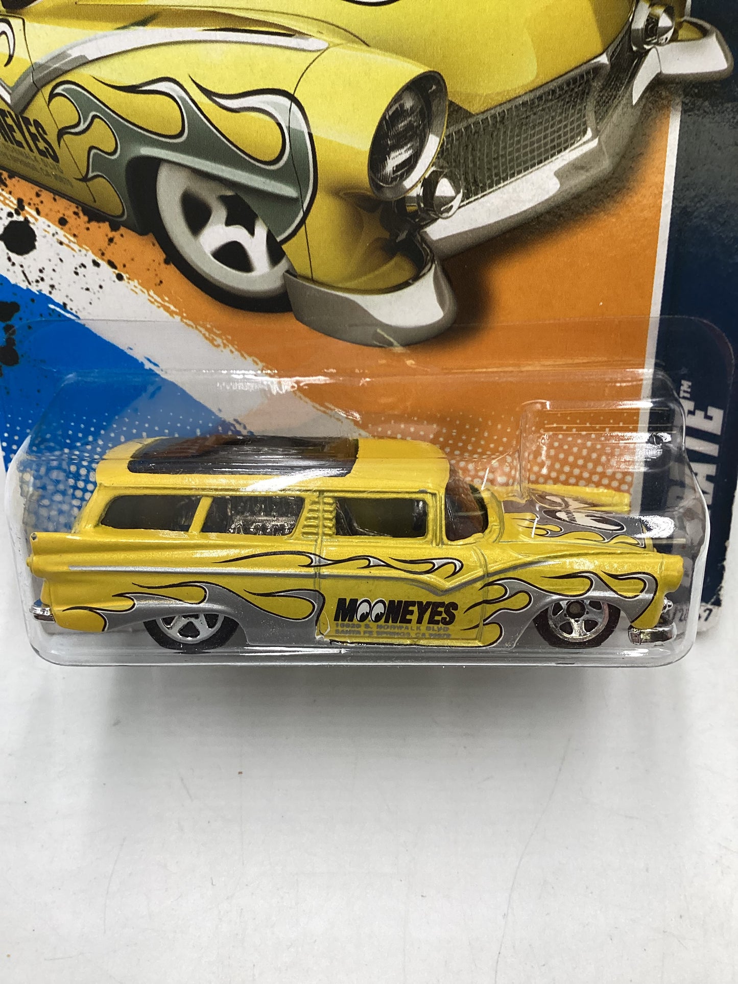 2012 Hot Wheels HW Performance #148 8 Crate Mooneyes Yellow 9F