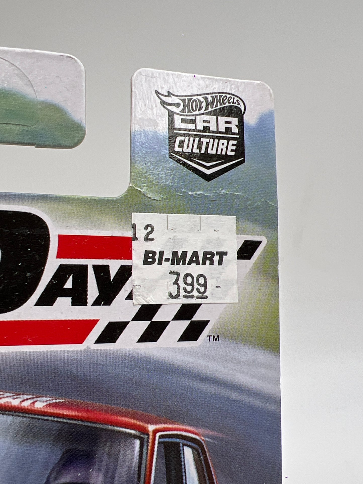 Hot Wheels Premium Track Day #5 Datsun Bluebird 510